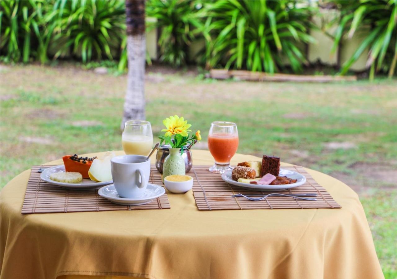 Girassol Praia Hotel Guaibim Buitenkant foto